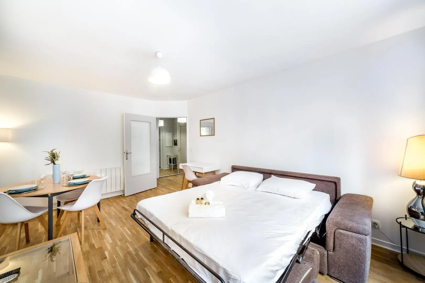 Apartament Vast Studio Near Tete D'Or And Part-Dieu Ail Lyon