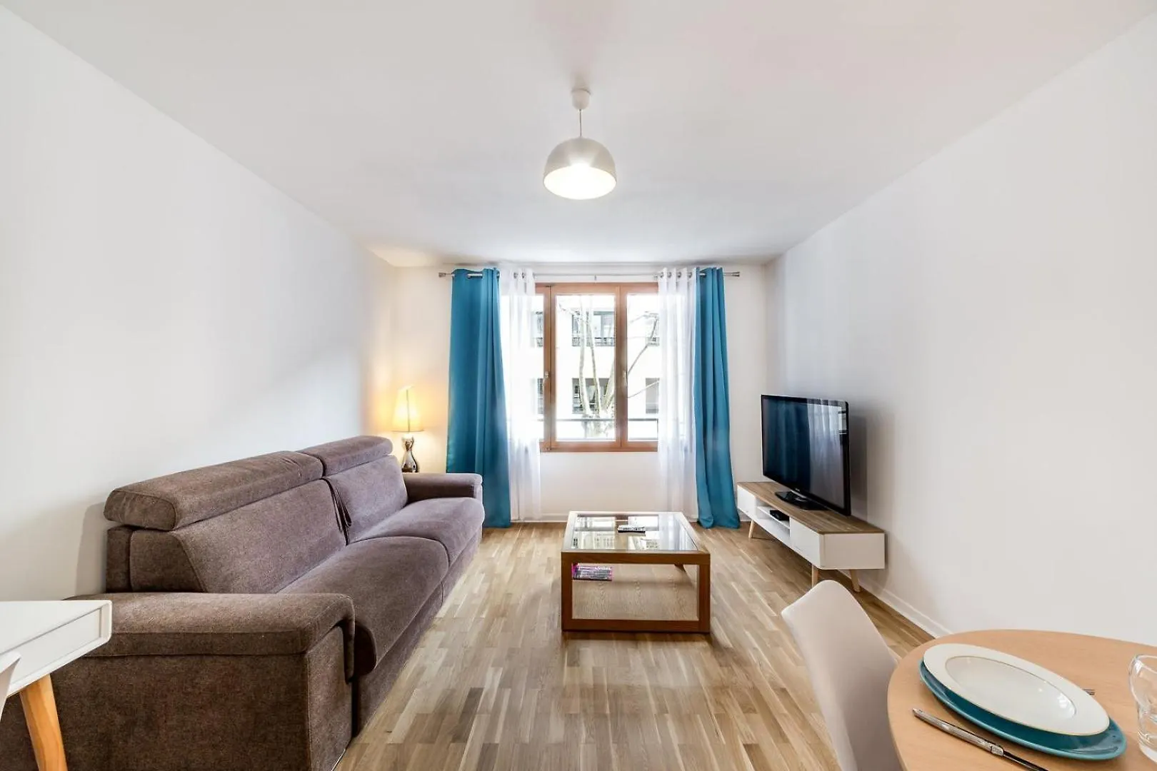 Vast Studio Near Tete D'Or And Part-Dieu Ail Apartment Lyon